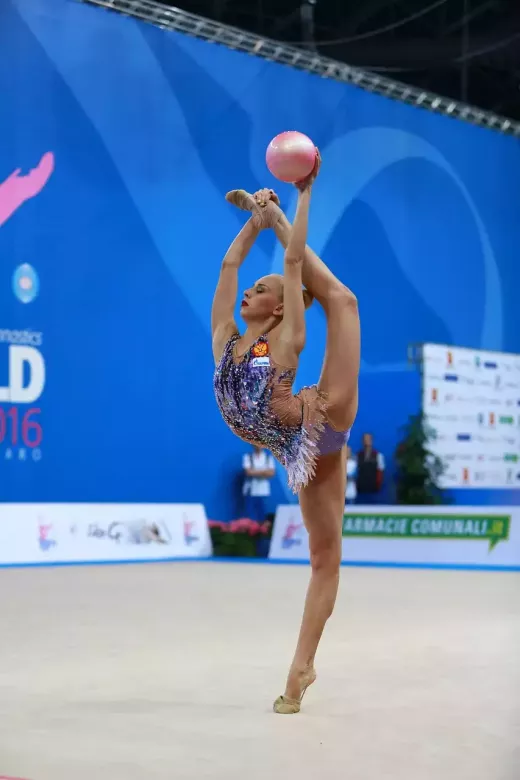 Gymnastics Legends: Celebrating Iconic Gymnasts Throughout History